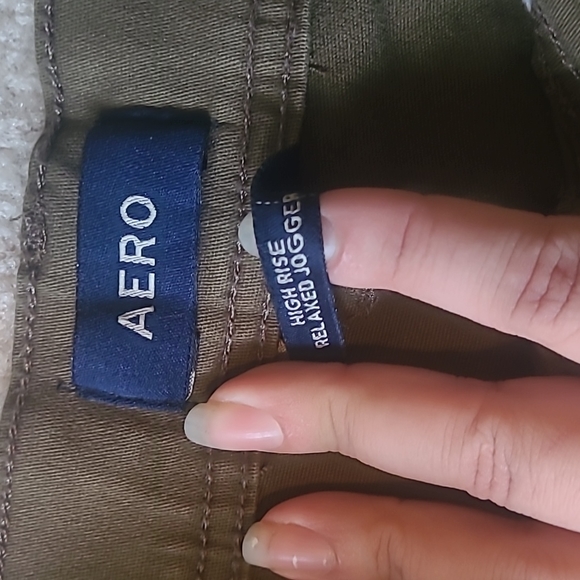 Aeropostale size small army green joggers - Picture 5 of 9